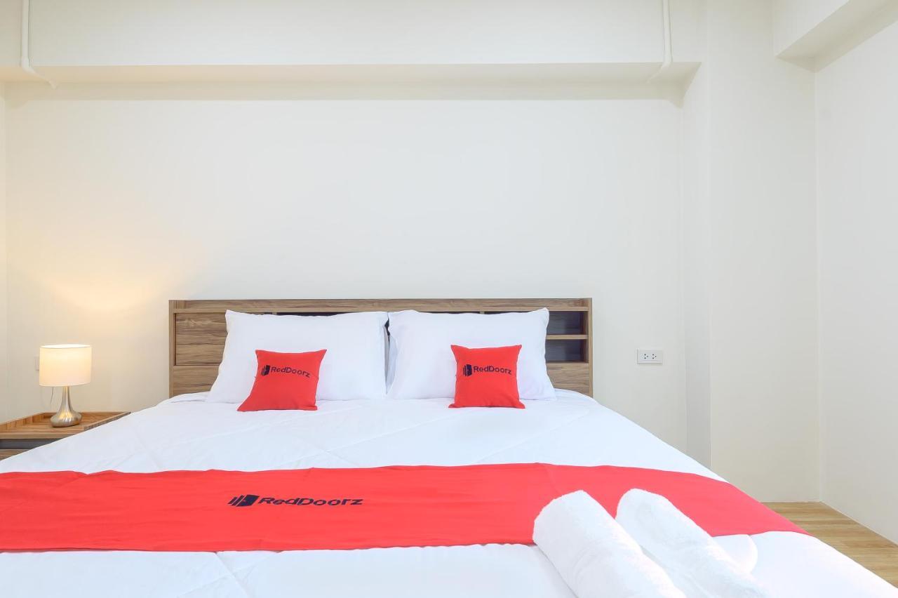 RedDoorz Plus Hoenhao Boutique Hotel Ratchada Bangkok Extérieur photo
