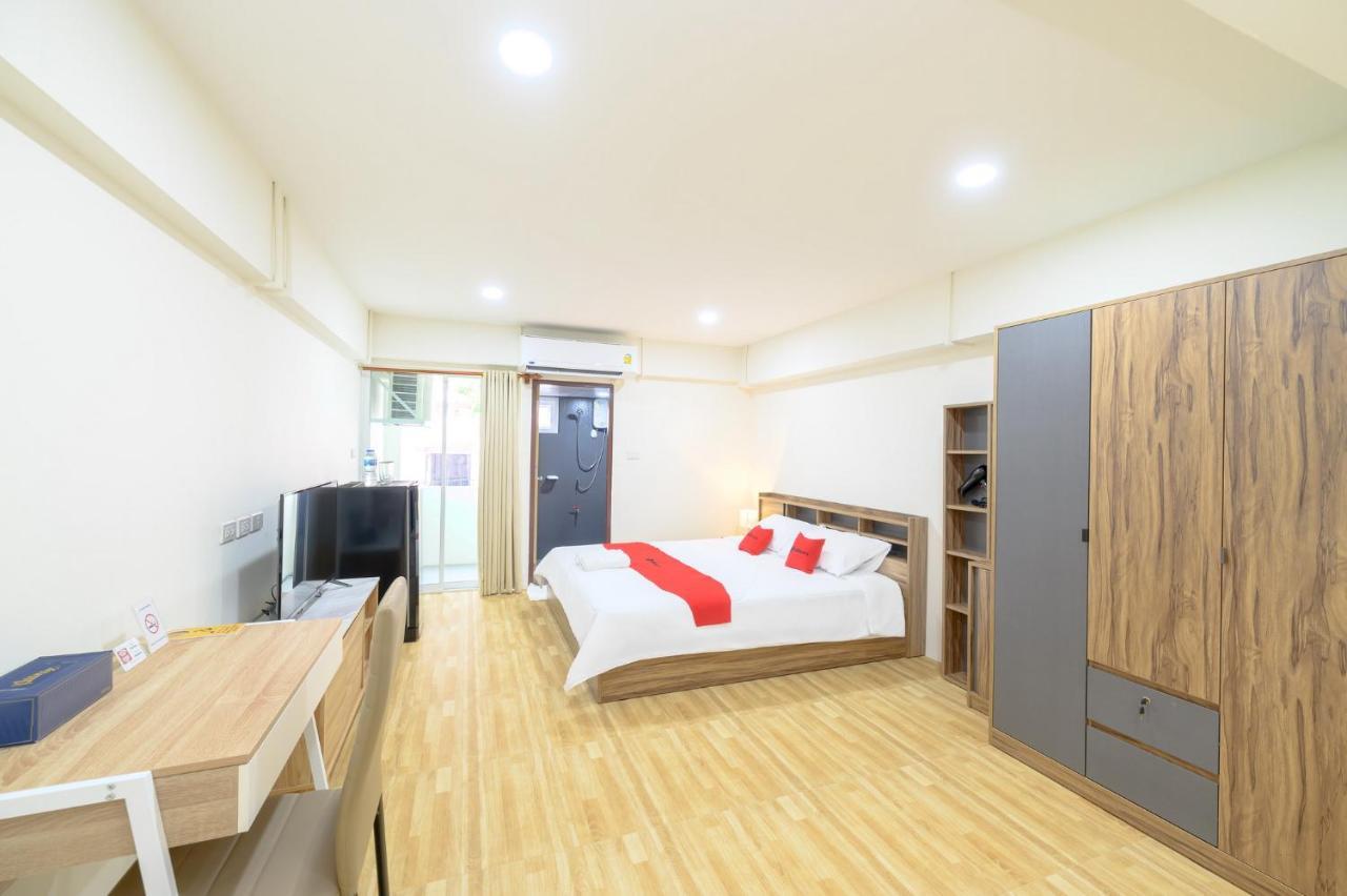 RedDoorz Plus Hoenhao Boutique Hotel Ratchada Bangkok Extérieur photo